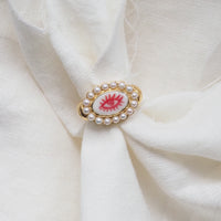 Lover's eye gold-plated