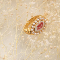 Lover's eye gold-plated